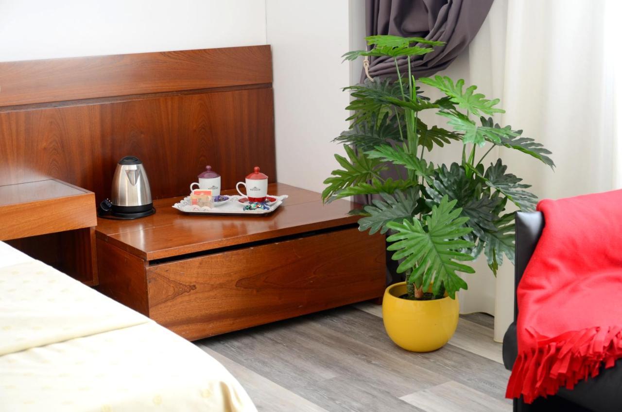 Hotel Krystal Bussolengo Extérieur photo