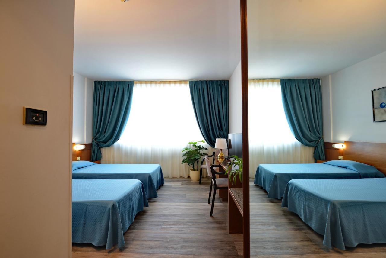 Hotel Krystal Bussolengo Extérieur photo