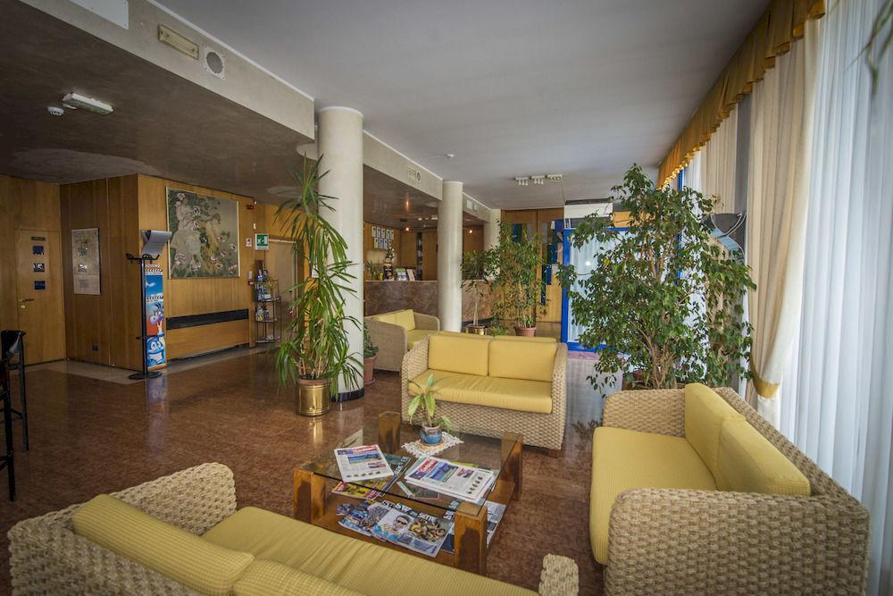 Hotel Krystal Bussolengo Extérieur photo