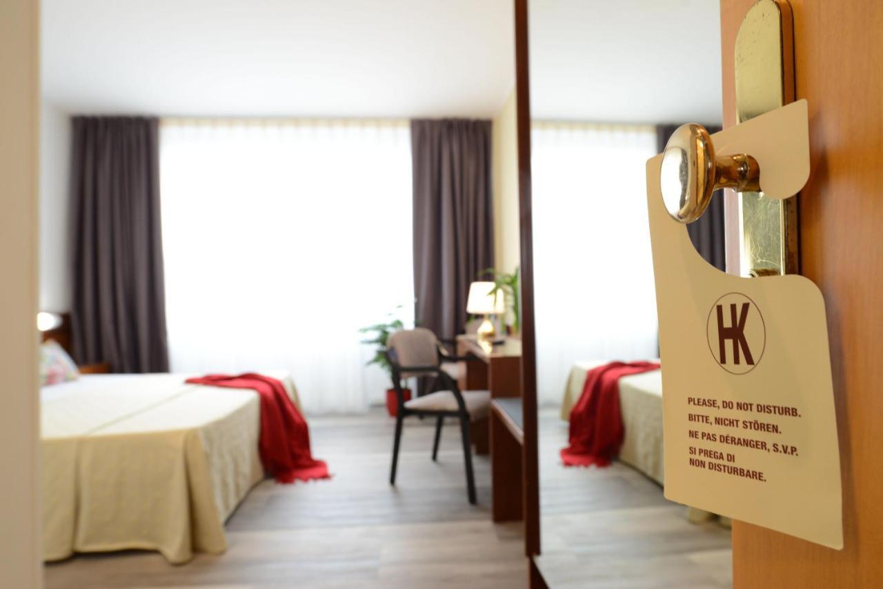 Hotel Krystal Bussolengo Extérieur photo
